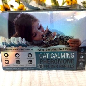 Cat Calming Pheromone Diffuser Refills - Soothing Blue Packaging